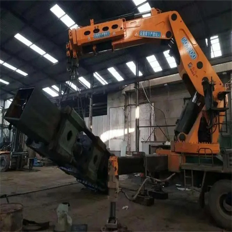 咸安折臂吊出租怎么收费