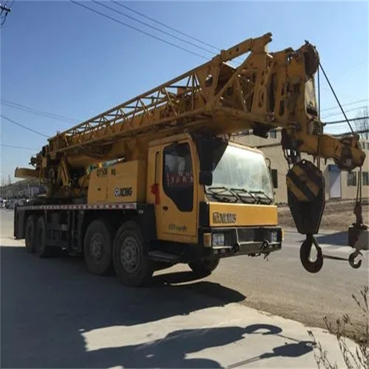 咸安哪里有专业吊车出租